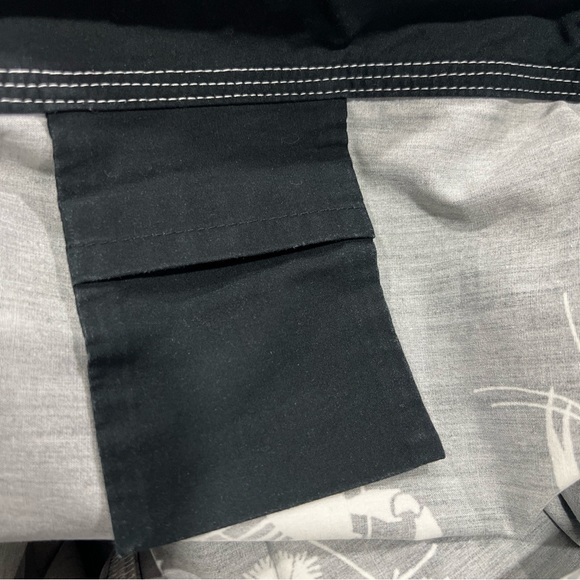 Polo by Ralph Lauren Swim Trunks - Black with lobster print - Size 40 - Picture 6 of 8